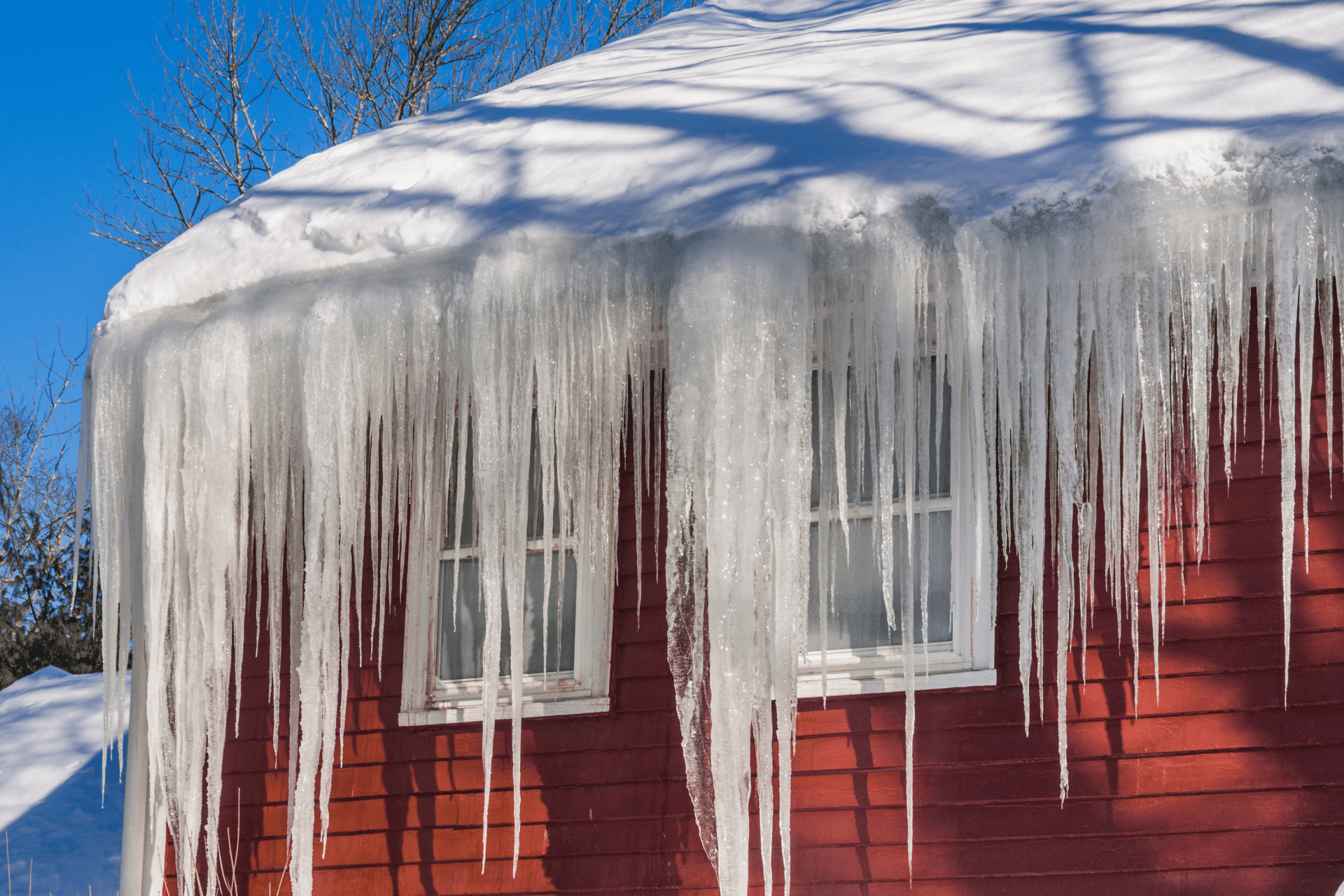 Why Nashville Gutters Are Essential for Protecting Metal Roofs During Winter