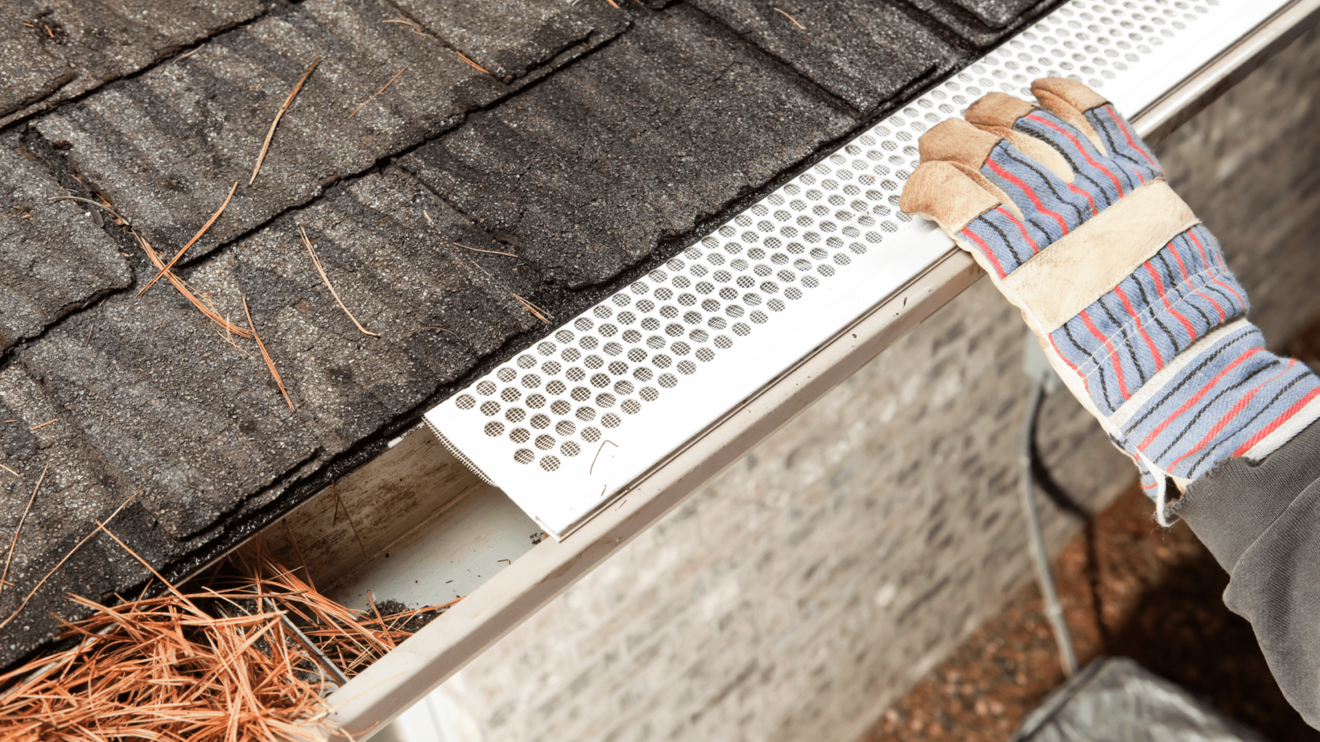 Gutter Guards vs. Traditional Cleaning What Works Best for Franklin Homes